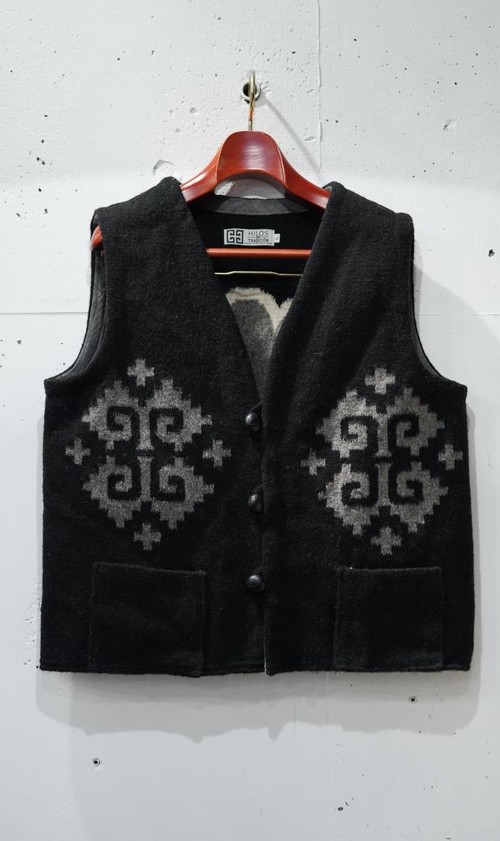  OAXACA - RUG VEST / ESTRELLA - BLACK