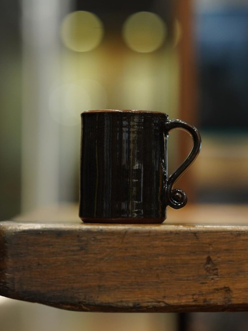  TENDER Co. - Fiddlehead Mug / Red Clay - Chocolate Brown Glazed