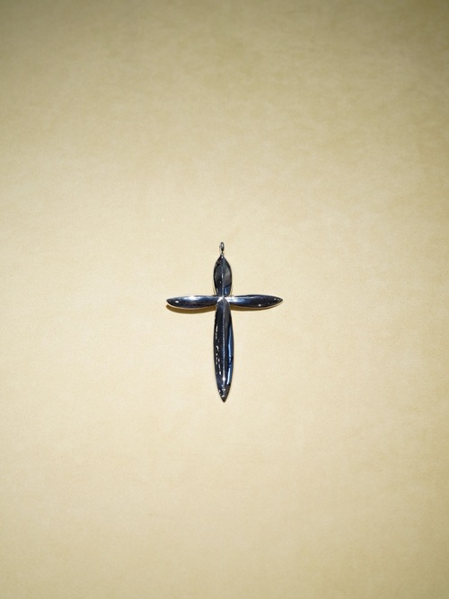  LARRY SMITH - TRIANGLE CROSS PENDANT