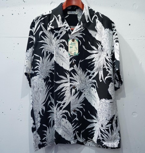  SUN SURF - SHORT SLEEVE ALOHA SHIRT / ISLANDPINEAPPLE - BLACK